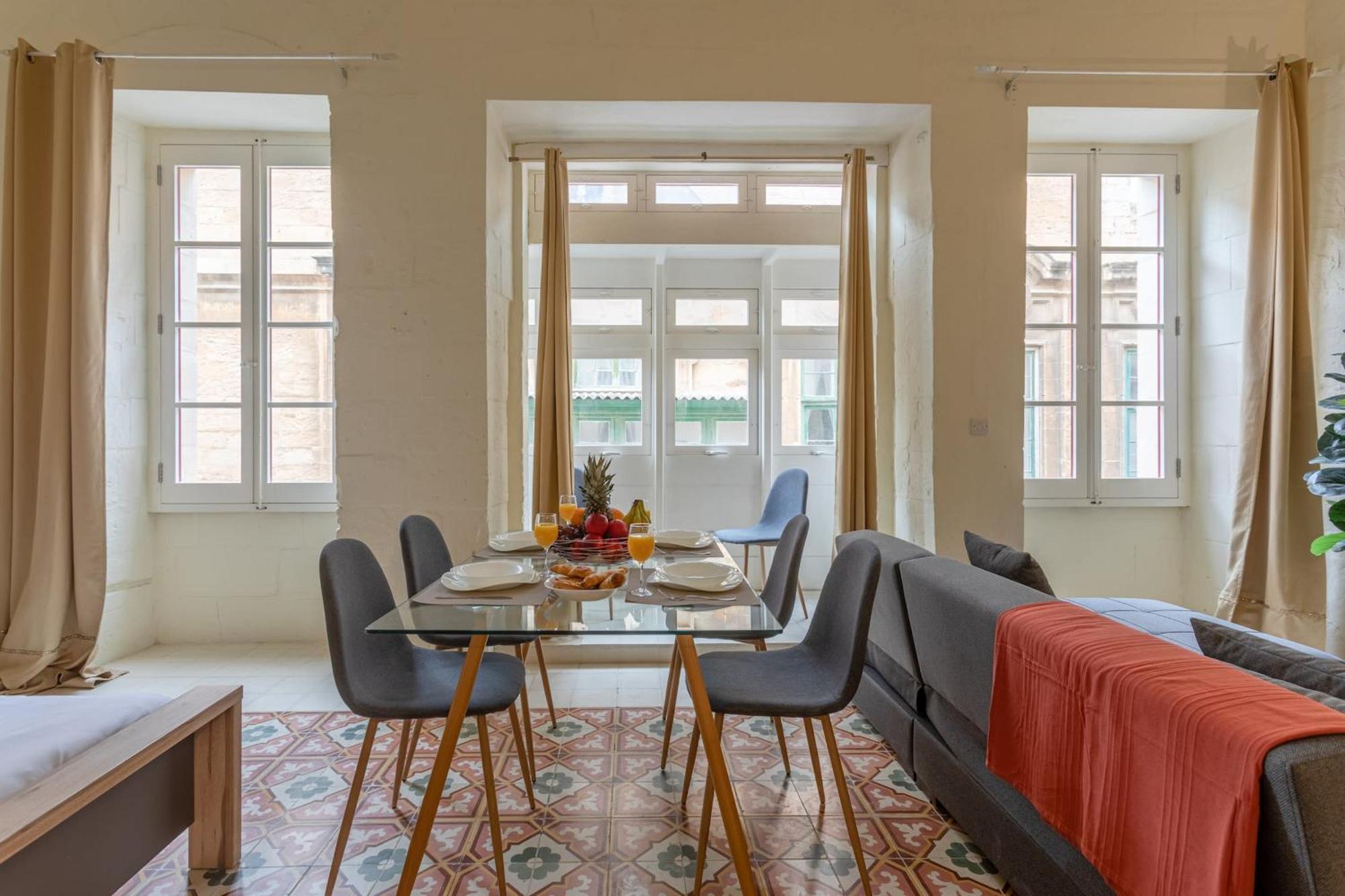 Historic Valletta Duplex - Cityapartmentstay ภายนอก รูปภาพ